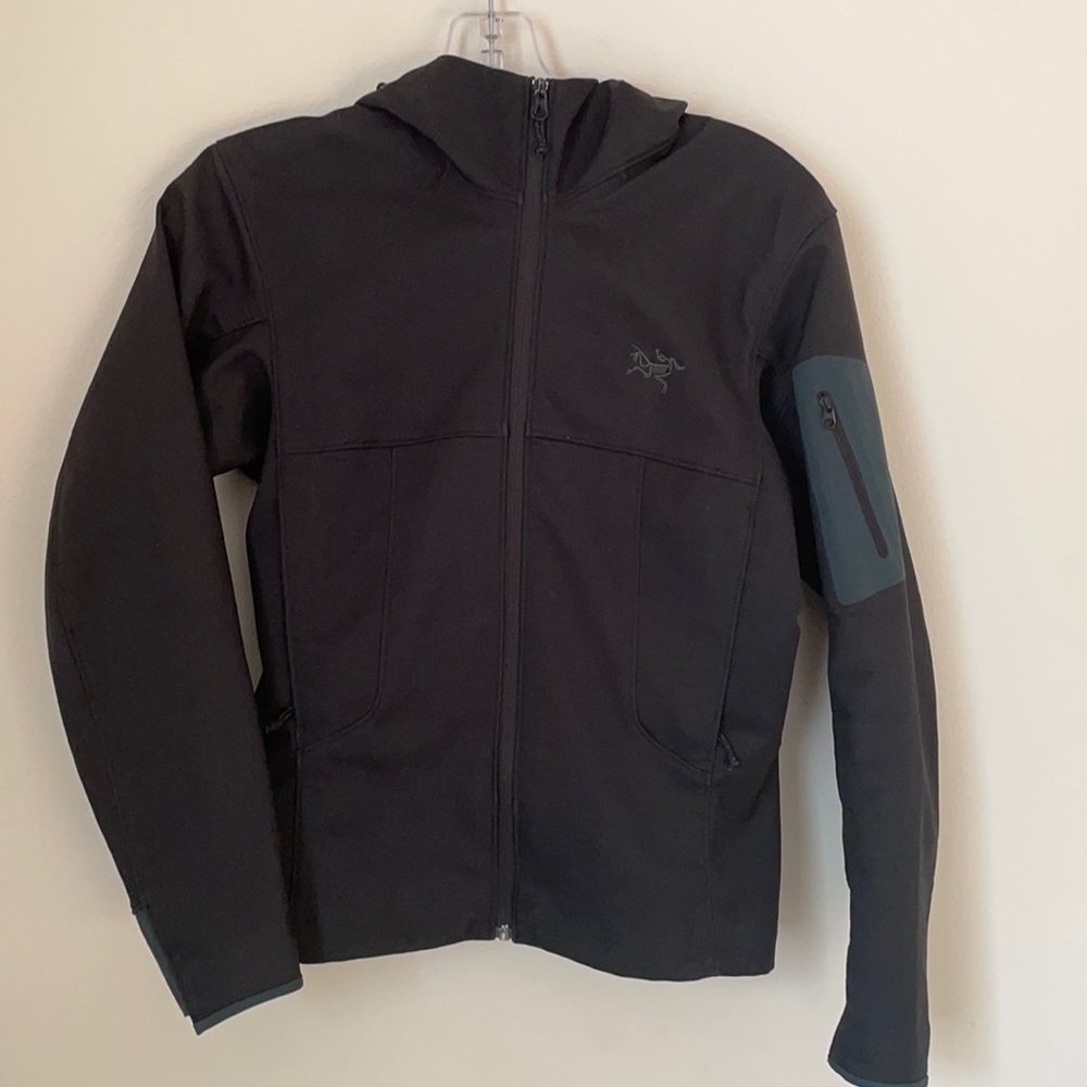 Arc’teryx Women’s Black Hooded Jacket Sz XS 0-2